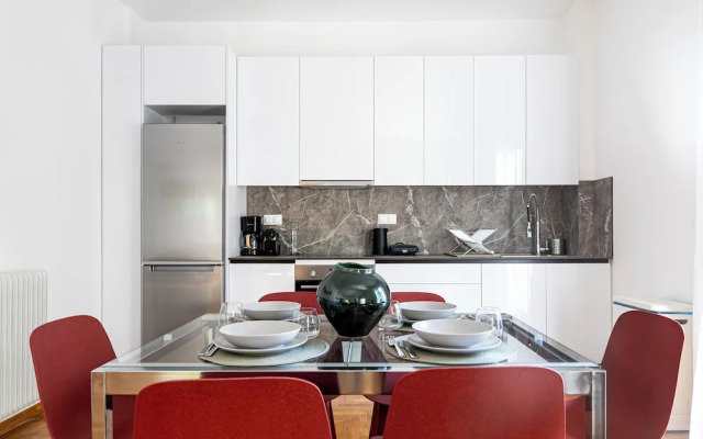 Artsi - 3BR Apt w Balcony in Athens