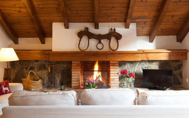 Tarter Mountain Suites