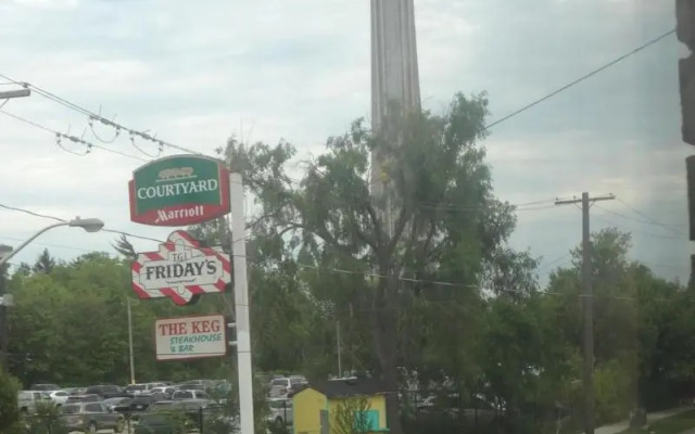 Empress Inn and Suites by The Falls