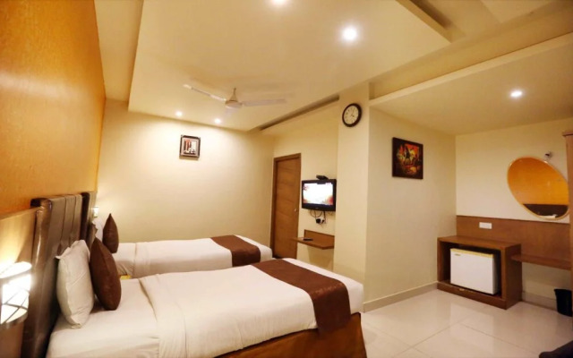 Hotel Sitara Grand Banjara Hills