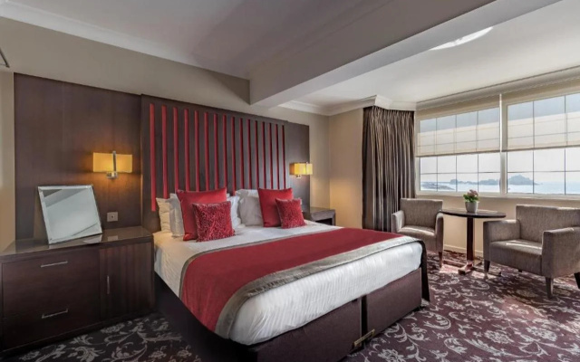 Grand Jersey Hotel & Spa
