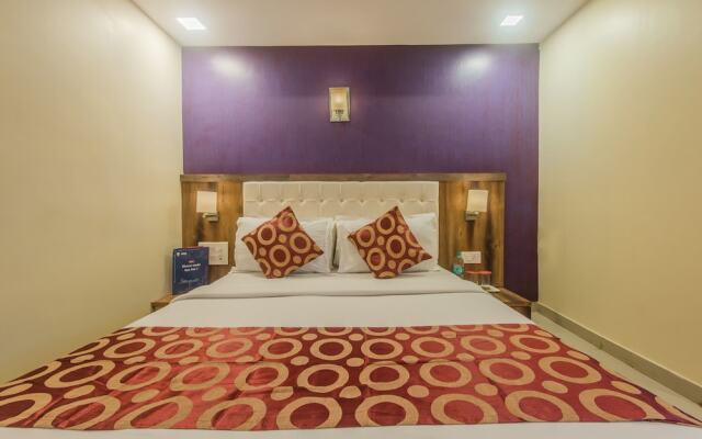 OYO 9983 Hotel Golden Park