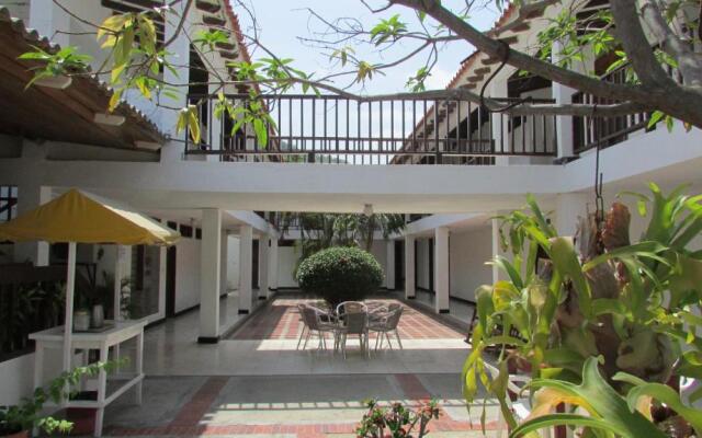 Los Veleros STHotels