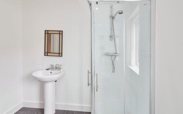 Host   Stay   Apartment 5  Skinningrove