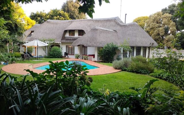 libra lodge