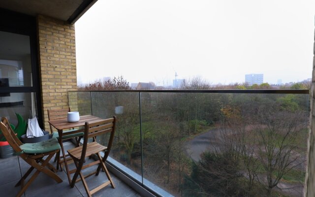 Charming 2 Bedroom Property in East London