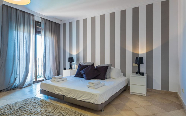 Paraiso Beach Duplex Penthouse Sea View