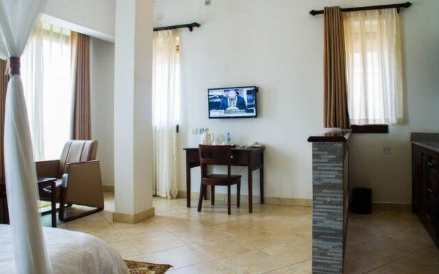 Hotel Kash Masaka Road