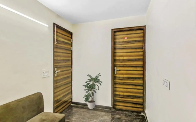 Oyo Flagship 703466 Hotel New Wonders Hills