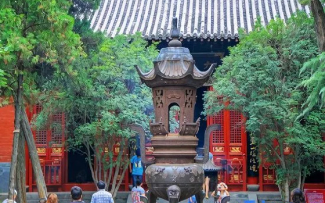 Art Micro Hotel (Lijingmen Luoyi Ancient City Branch) - "Waiting for Return by the Rock" – Outside – Luoyang