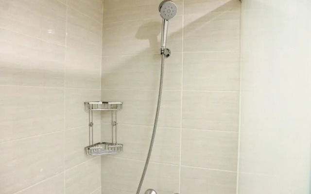 Elegant Studio Kemang Village Apartment