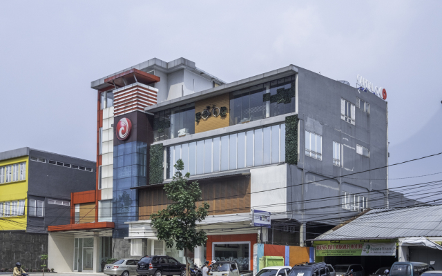 Capital O 1044 Diemdi Hotel