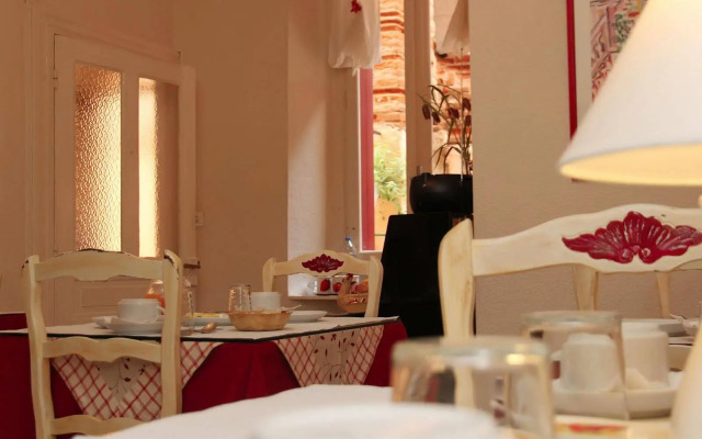 Logis Hôtel Saint Clair