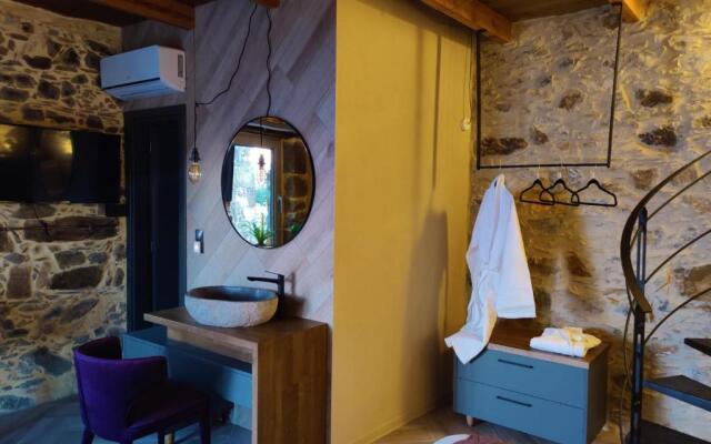 INO II Domus by Amigdalokefali Elafonissi