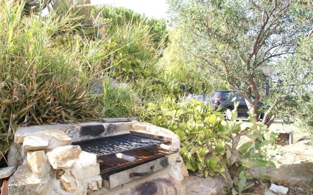 Beautiful Holiday Home Near Collesano With Swimming Pool