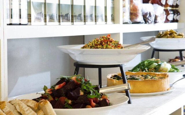 Queen’s Hotel by BON Hotels