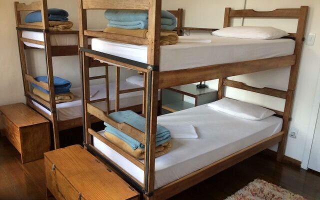 Trilhas de Minas Hostel