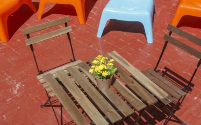 Hip Hostel