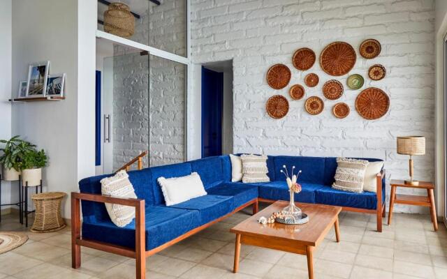 SaffronStays Kaia Waters by Kosha Villas, Pawna - Greek style villa with panoramic view of Pawna lake
