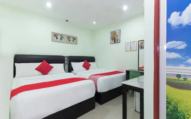 OYO 444 KL Empire Hotel