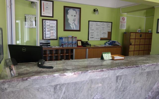 Dilek Hotel & Apartments