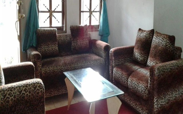 Villa Kota Bunga Anyelir