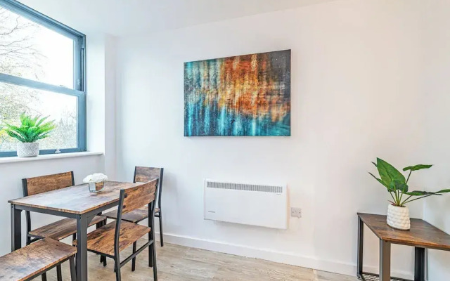 Guild House By Guestz