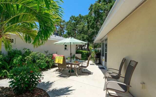 Moonmist Circle-steps to Heated Pool