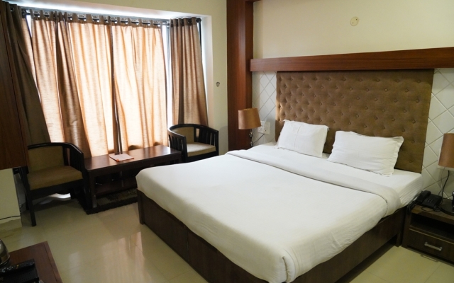 Hotel Mohan Continental