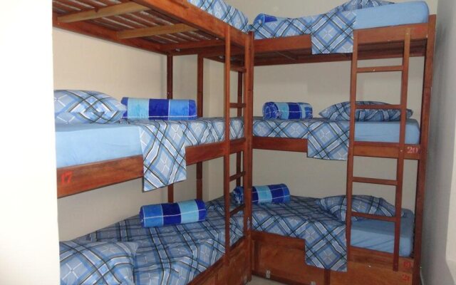 Hostel (закрыт)