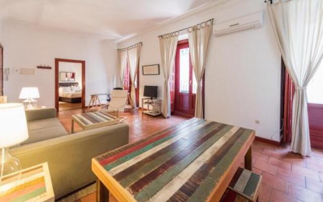 Apartamentos Madrid Centro B