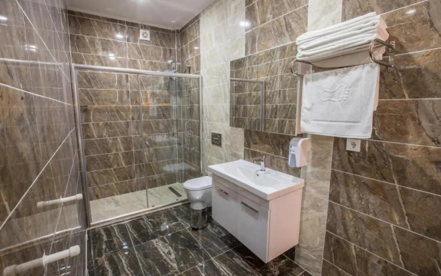 Elanis Suites