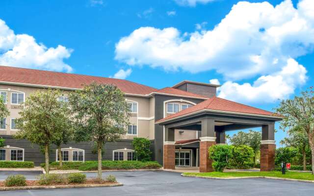 La Quinta Inn & Suites by Wyndham Sebring