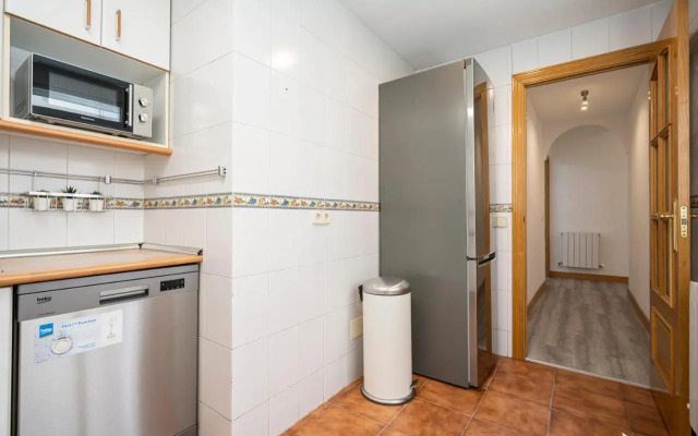 La Latina Sol. Espacioso apartamento, 12 pax