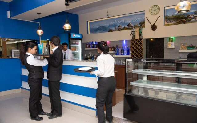 Hotel Dine & Dream