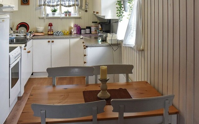 7 Person Holiday Home in Lensvik