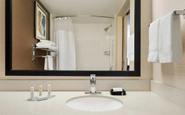 Comfort Inn & Suites Mt. Laurel-Philadelphia