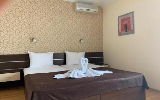 Family Hotel Piter