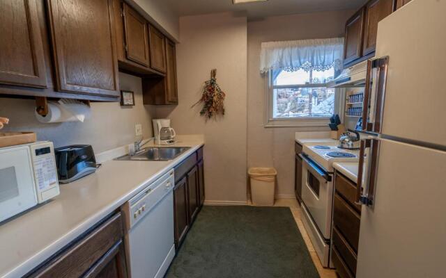 Blue Church Lodge and Townhouses