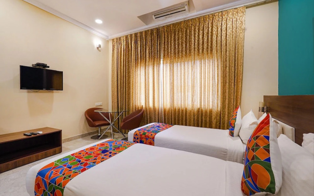 Chris Hotel Whitefield
