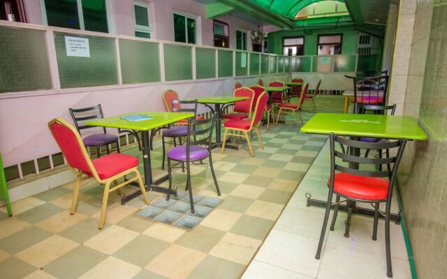 Pearl Springs Hotel