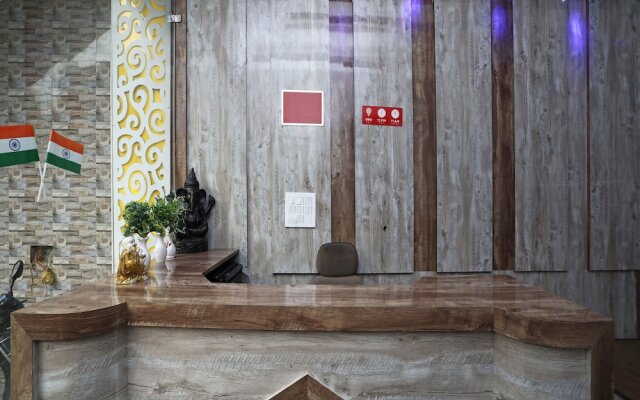 OYO Flagship 17085 Bhagat Residency