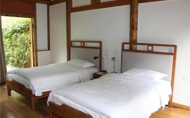 Zi Neng Xue Guan Hotel