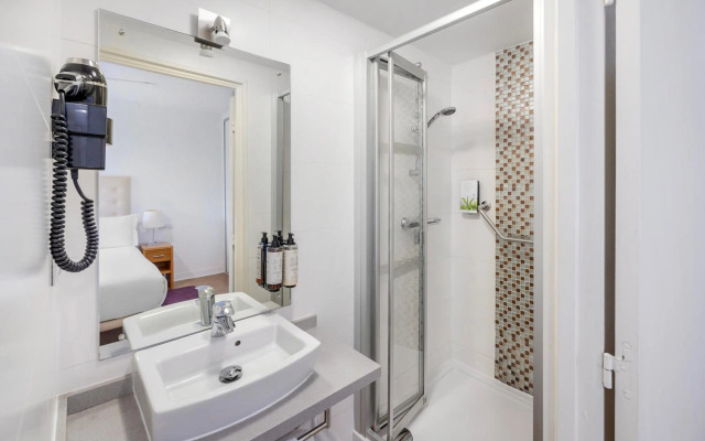 Royal Regency Paris Vincennes