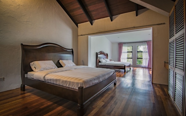 Cameron Highlands Bungalow (Pine Cottage) – Guest Rooms – Brinchang
