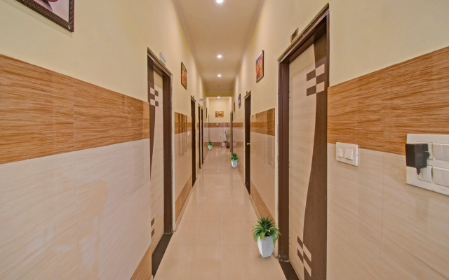 OYO 93189 Hotel Ak Villas