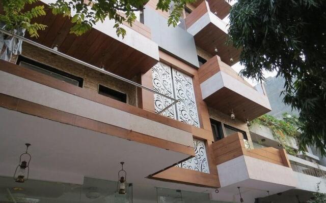 Park Residency, Pritampura