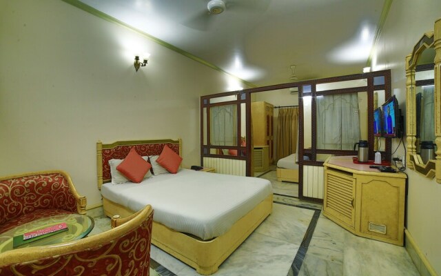 Hotel Samrat International