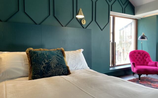 The Rooms at Firecastle