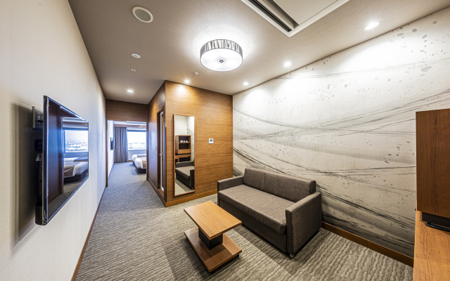 Oriental Suites Airport Osaka Rinku